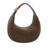 Sac Porte Epaule Forme Croissant Fourrure Teddy Chocolat ou Blanc Cassé DAVID JONES