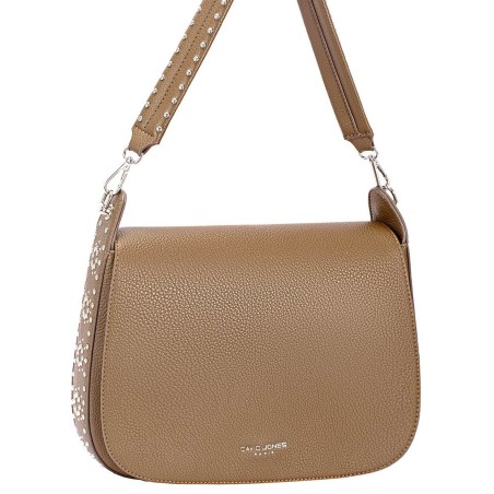 Sac à Main à Grand Rabat et Clous Forme Besace Camel DAVID JONES
