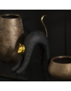 Figurine Chat Noir et Doré, Style Moderne en Résine J LINE by JOLIPA