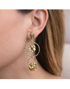 Boucles à Puces avec Trois Pièces Rondes et Deux Anneaux Ondulés en Acier Doré IKITA