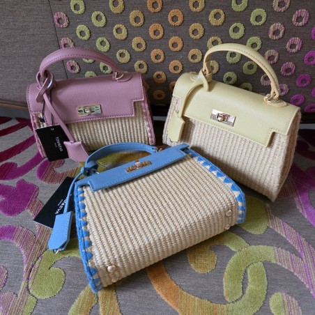 Petit Sac à Main Effet Paille Bleu Ciel, Rose Pâle, ou Jaune TOM ET EVA