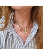 Collier à Breloques Trèfles et Coeurs, Résine Léopard, Email Rouge, Céramique, sur Chaîne en Acier Doré BOHM