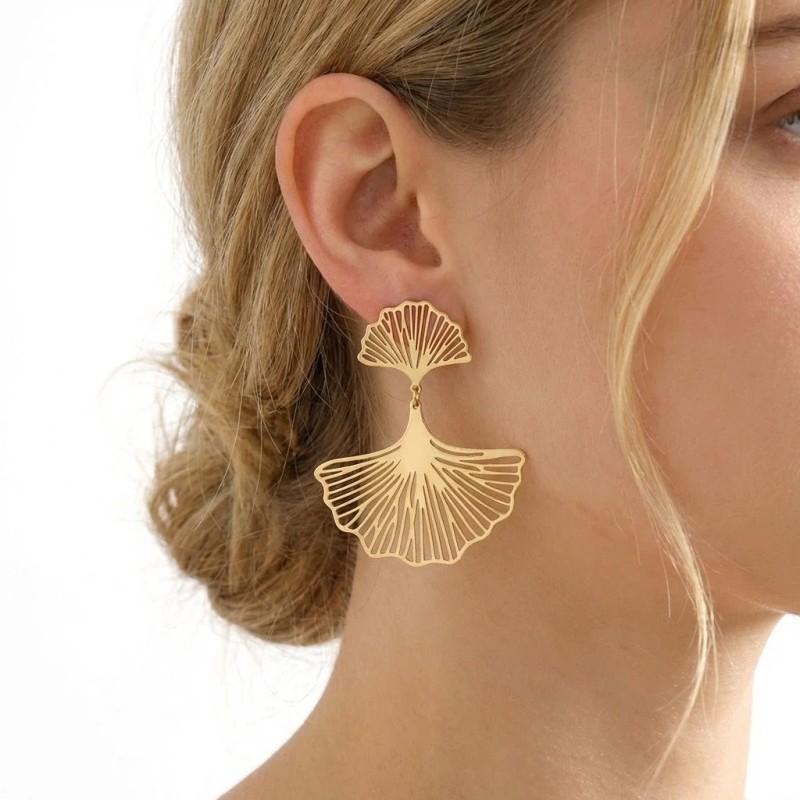 Boucles d'oreilles Feuille de Gingko en Acier Doré Pendantes ECLAT PARIS
