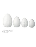 Ensemble de Quatre Oeufs de Pâques en Porcelaine Blanche Décorée RÄDER DESIGN