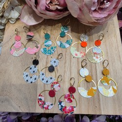 Boucles de Créateur Dépareillées avec du Papier Washi et du Cuir THE COCOTTE