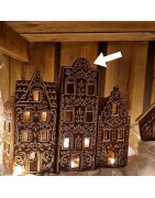 Photophore Maison en Porcelaine Style Pain d'Epices Marron à Fronton Arrondi Clayre et Eef