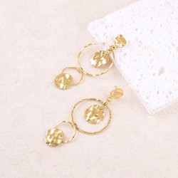 Boucles à Puces avec Trois Pièces Rondes et Deux Anneaux Ondulés en Acier Doré IKITA