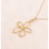 Collier avec Fleur Ajourée en Acier Dore  IKITA