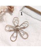 Broches Fleur en Acier Doré MILË MILA