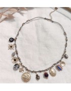 Collier à Breloques en Acier Doré sur Cordon Gris et Noir MILË MILA